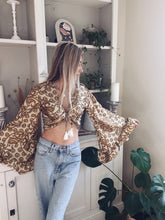 Load image into Gallery viewer, Goddess frill sleeve top