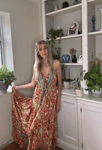 Load image into Gallery viewer, Poppy dress