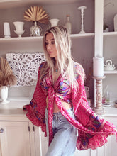 Load image into Gallery viewer, Goddess frill sleeve top