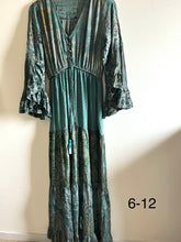 Load image into Gallery viewer, Blossom dress