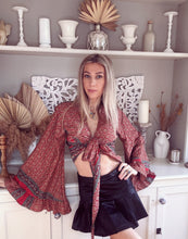 Load image into Gallery viewer, Goddess frill sleeve top