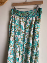 Load image into Gallery viewer, Boho skirt