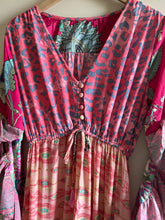 Load image into Gallery viewer, Blossom dress