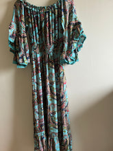 Load image into Gallery viewer, Lirael dress