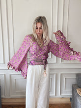 Load image into Gallery viewer, Goddess frill sleeve top