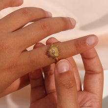 Load image into Gallery viewer, Evil eye Ring