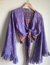 Load image into Gallery viewer, Goddess frill sleeve top