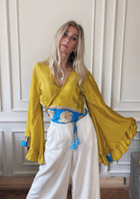 Load image into Gallery viewer, Goddess frill sleeve top