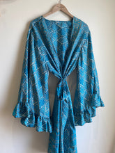 Load image into Gallery viewer, Goddess frill sleeve