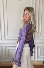 Load image into Gallery viewer, Goddess frill sleeve top