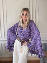 Load image into Gallery viewer, Goddess frill sleeve top