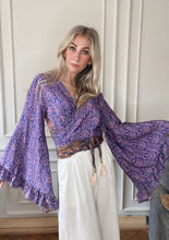 Load image into Gallery viewer, Goddess frill sleeve top