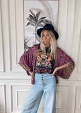 Load image into Gallery viewer, Festival Kimono 𝚕𝚒𝚖𝚒𝚝𝚎𝚍 𝚎𝚍𝚒𝚝𝚒𝚘𝚗