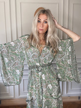 Load image into Gallery viewer, Zoyah Long Duster Kimono dress