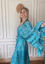 Load image into Gallery viewer, Goddess frill sleeve