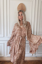 Load image into Gallery viewer, Goddess frill sleeve kimono