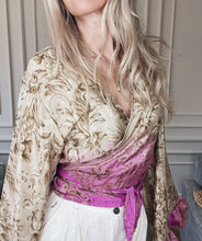 Load image into Gallery viewer, Goddess frill sleeve top