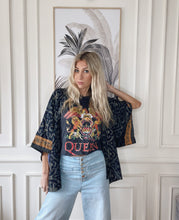 Load image into Gallery viewer, Festival Kimono 𝚕𝚒𝚖𝚒𝚝𝚎𝚍 𝚎𝚍𝚒𝚝𝚒𝚘𝚗