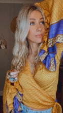 Load image into Gallery viewer, Goddess frill sleeve top