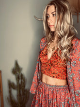 Load image into Gallery viewer, Stevie reversible top Red/ Green
