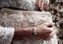 Load image into Gallery viewer, Four Feather Open Bangle