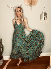 Load image into Gallery viewer, L.A. Woman dress