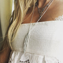 Load image into Gallery viewer, Boho Feather Necklace