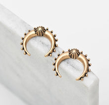 Load image into Gallery viewer, Fierce Boho earrings