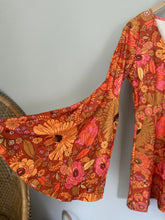 Load image into Gallery viewer, Hippie Queen dress (s/m)