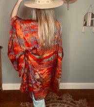 Load image into Gallery viewer, Short Kimono