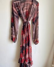 Load image into Gallery viewer, Daisy Jones wrap dress