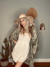 Load image into Gallery viewer, Short Kimono