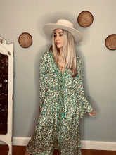 Load image into Gallery viewer, Kimono Dress