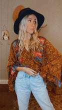 Load image into Gallery viewer, Goddess frill sleeve top