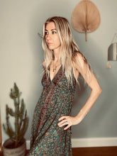 Load image into Gallery viewer, L.A. Woman dress