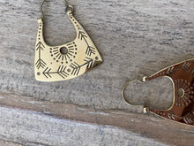 Load image into Gallery viewer, Lucky Guidance earrings