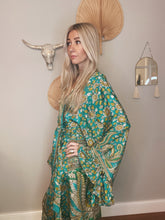 Load image into Gallery viewer, Goddess frill sleeve kimono