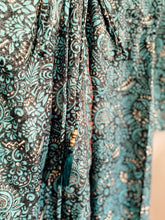 Load image into Gallery viewer, Kimono Dress