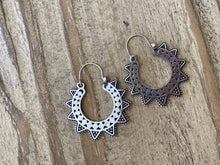 Load image into Gallery viewer, Harmony Mandala earrings