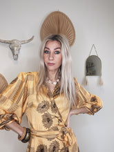 Load image into Gallery viewer, Soul-shine wrap dress