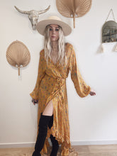Load image into Gallery viewer, Daisy Jones wrap dress