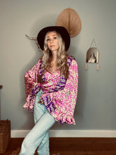 Load image into Gallery viewer, Goddess frill sleeve top
