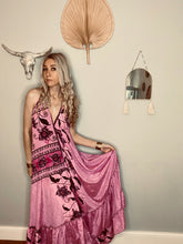 Load image into Gallery viewer, L.A. Woman dress
