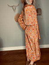 Load image into Gallery viewer, Kimono Dress orange