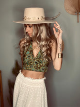 Load image into Gallery viewer, Stevie reversible top Red/ Green