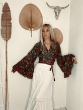 Load image into Gallery viewer, Goddess frill sleeve top