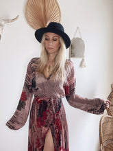 Load image into Gallery viewer, Daisy Jones wrap dress