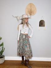 Load image into Gallery viewer, Boho skirt