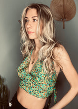 Load image into Gallery viewer, Stevie reversible top Green/ Green