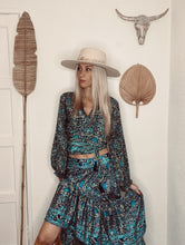 Load image into Gallery viewer, Thalia skirt